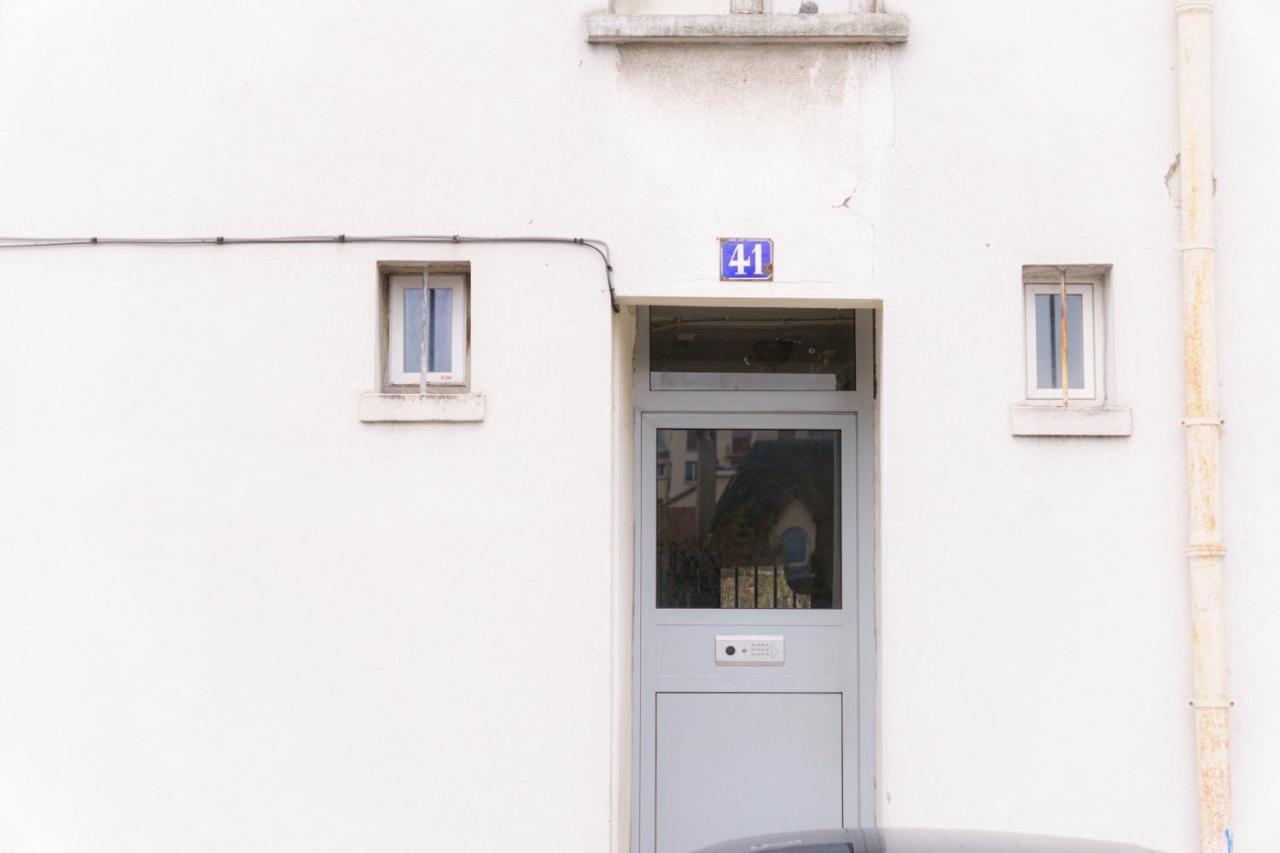 Appartement Chaleureux A Alfortville Exterior photo